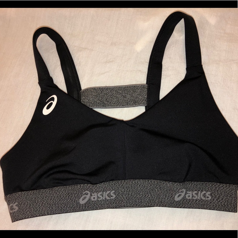 Sports bra